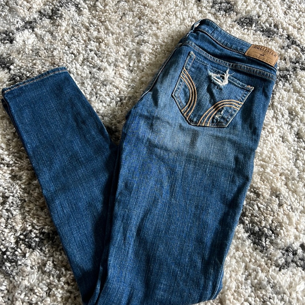 Hollister pants